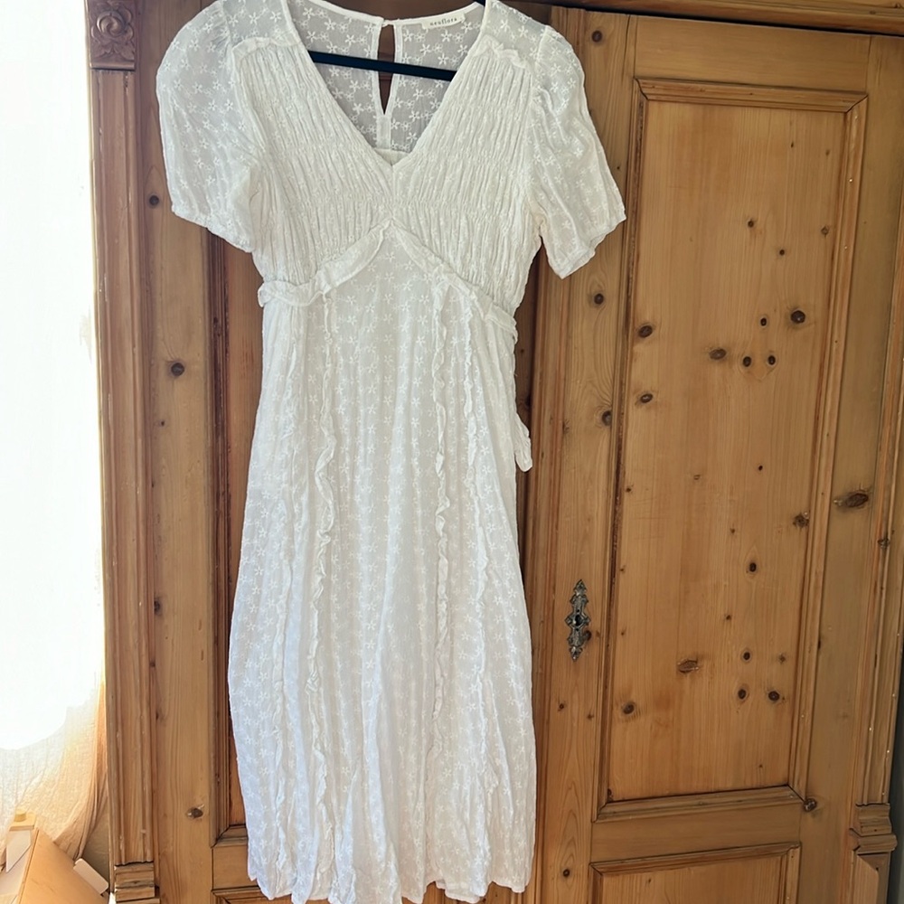 - Neuflora dress